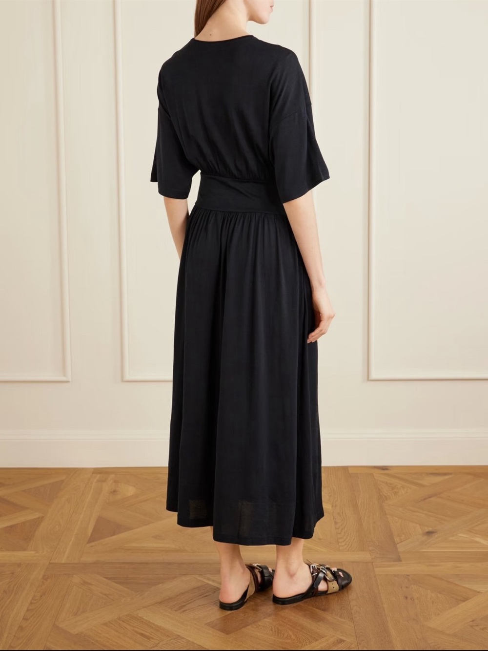 TOTEME
Cotton and silk-blend midi dress - Picture 5 of 9